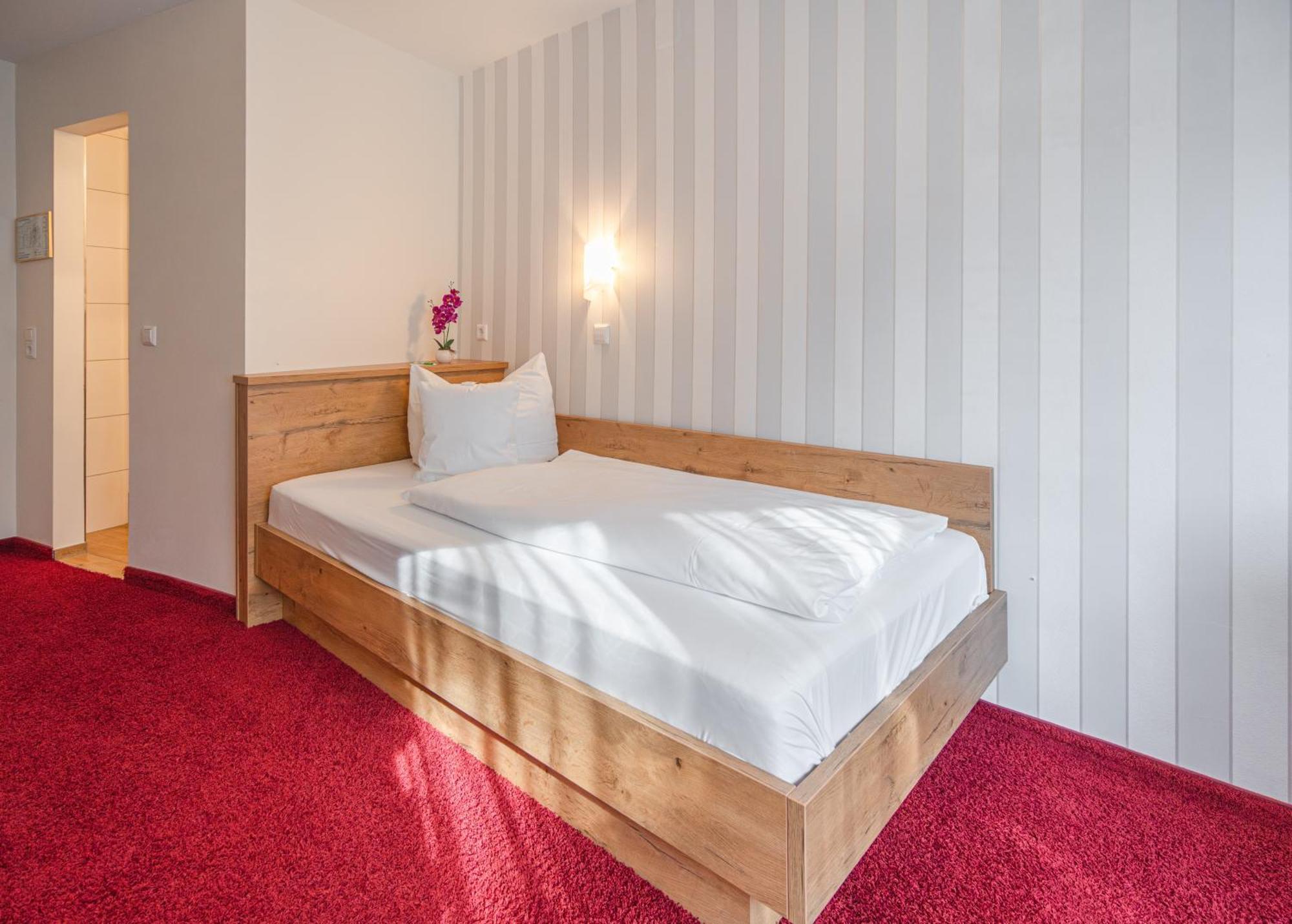 Deva Hotel Renchtalblick Oberkirch  Ngoại thất bức ảnh
